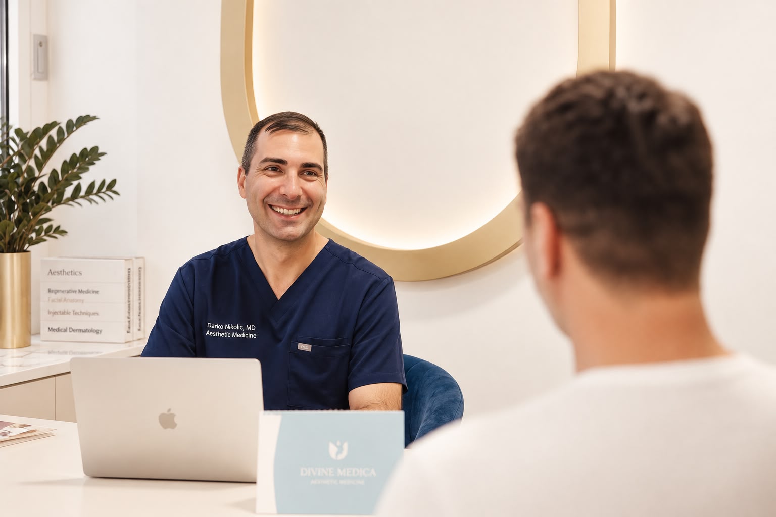 Persönliche Beratung bei DIVINE Medica in München