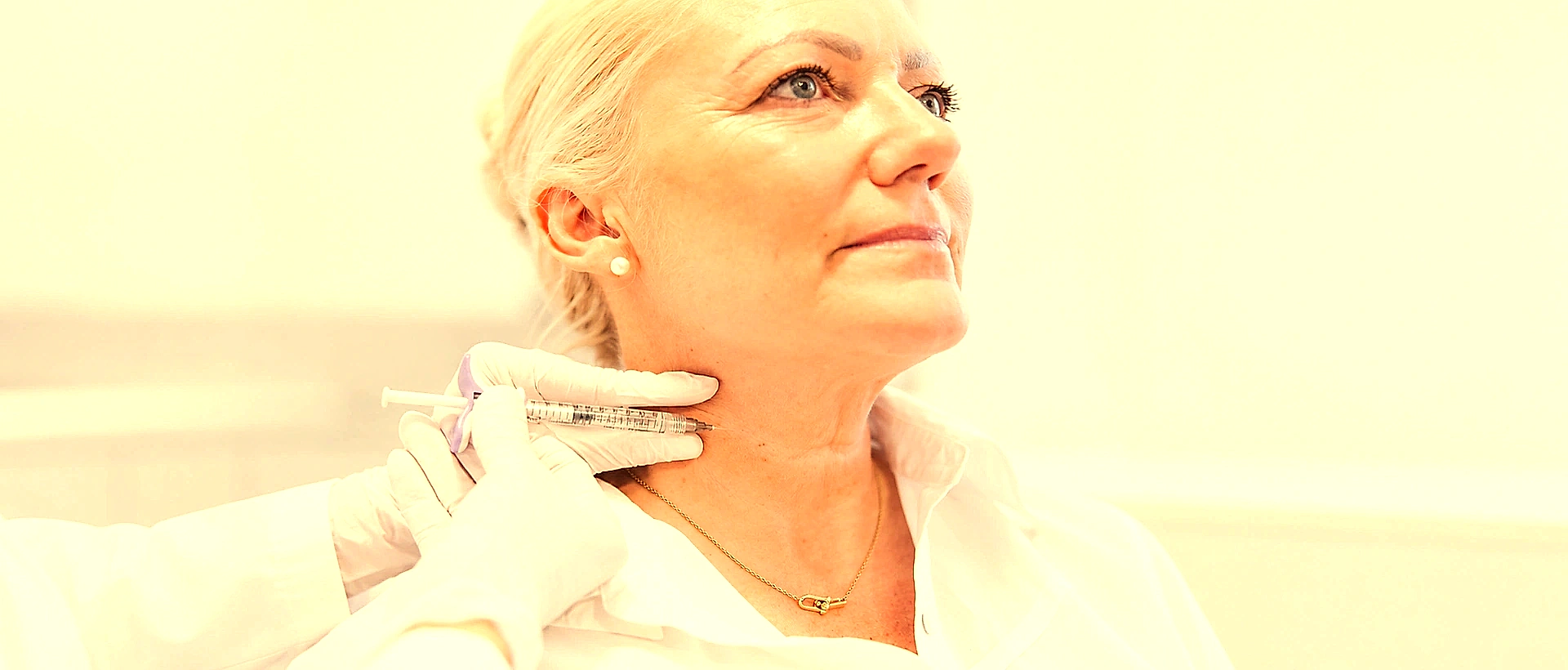 DIVINE Neck Lift at DIVINE Medica